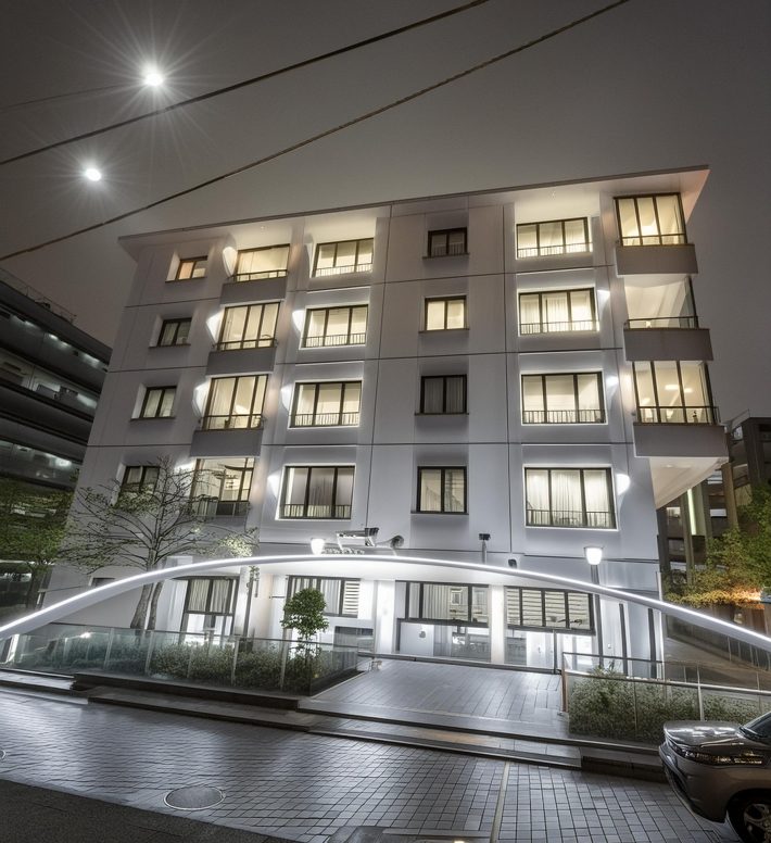 Firefly modern cephe tasarımı beyaz renk aydınlatmalı 14069 (1)