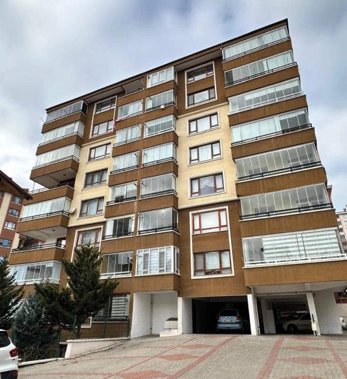 WhatsApp Image 2025-10-28 at 16.02.56